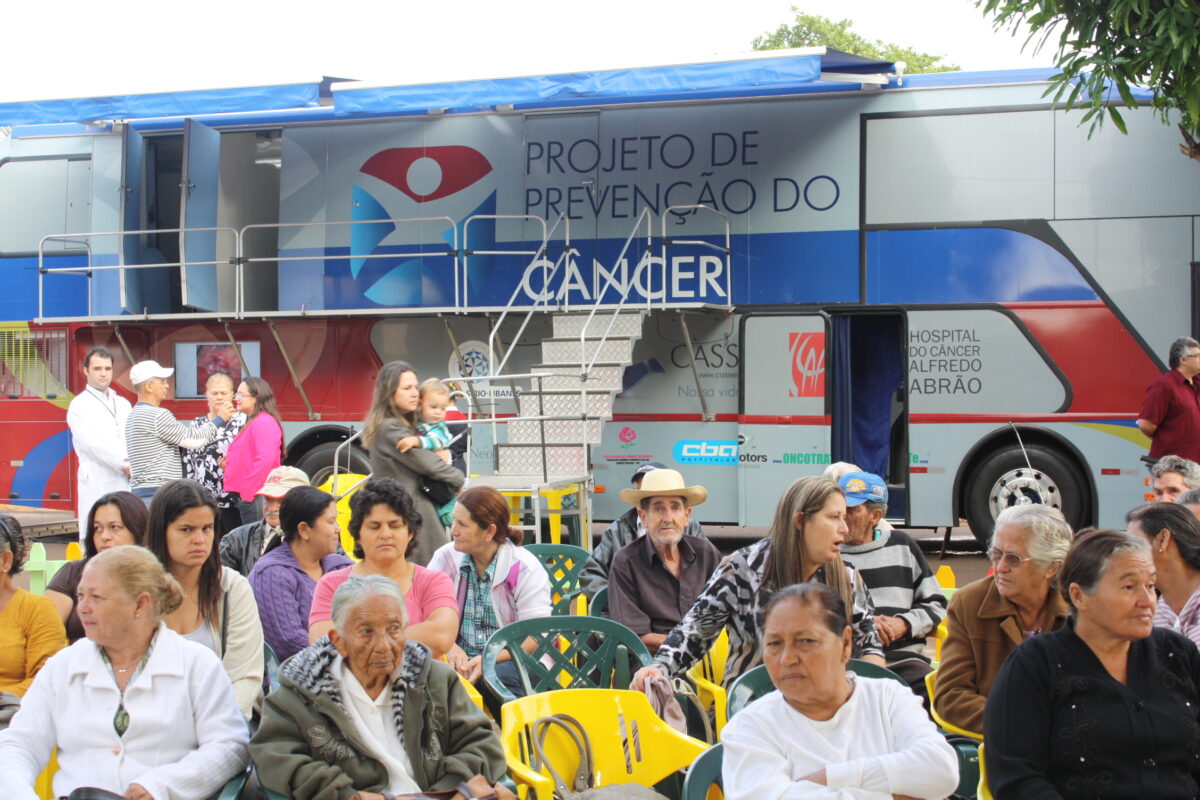 Onibus da Saude em Fatima do Sul